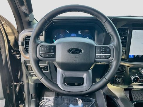 Used 2025 Ford F150 Lariat w/ Equipment Group 502A High AWD/4WD image 11