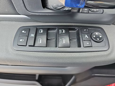 Used 2017 RAM 1500 Big Horn AWD/4WD image 32