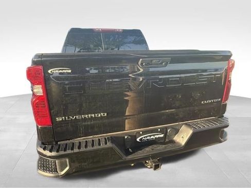 Used 2026 Chevrolet Silverado 1500 Custom RWD image 8
