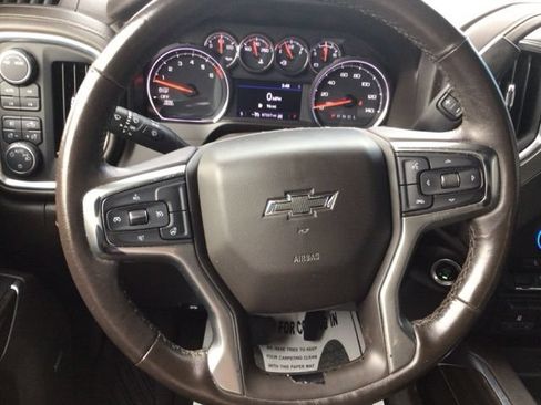 Used 2021 Chevrolet Silverado 1500 LT Trail Boss w/ Convenience Package II AWD/4WD image 10
