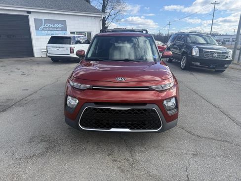 Used 2021 Kia Soul S image 3
