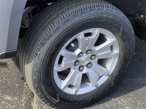 Used 2021 Chevrolet Colorado LT w/ Fleet Safety Package image 7