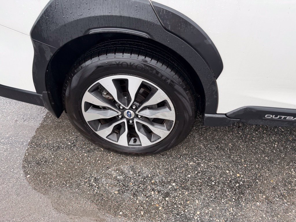 Used 2025 Subaru Outback Touring XT AWD/4WD image 5