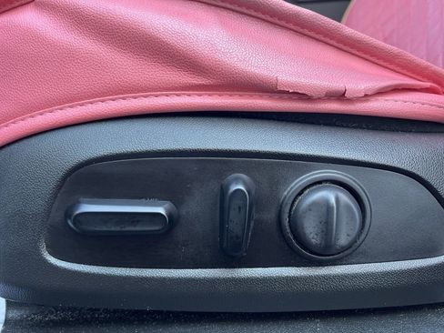 Used 2021 Chevrolet Equinox LT image 11