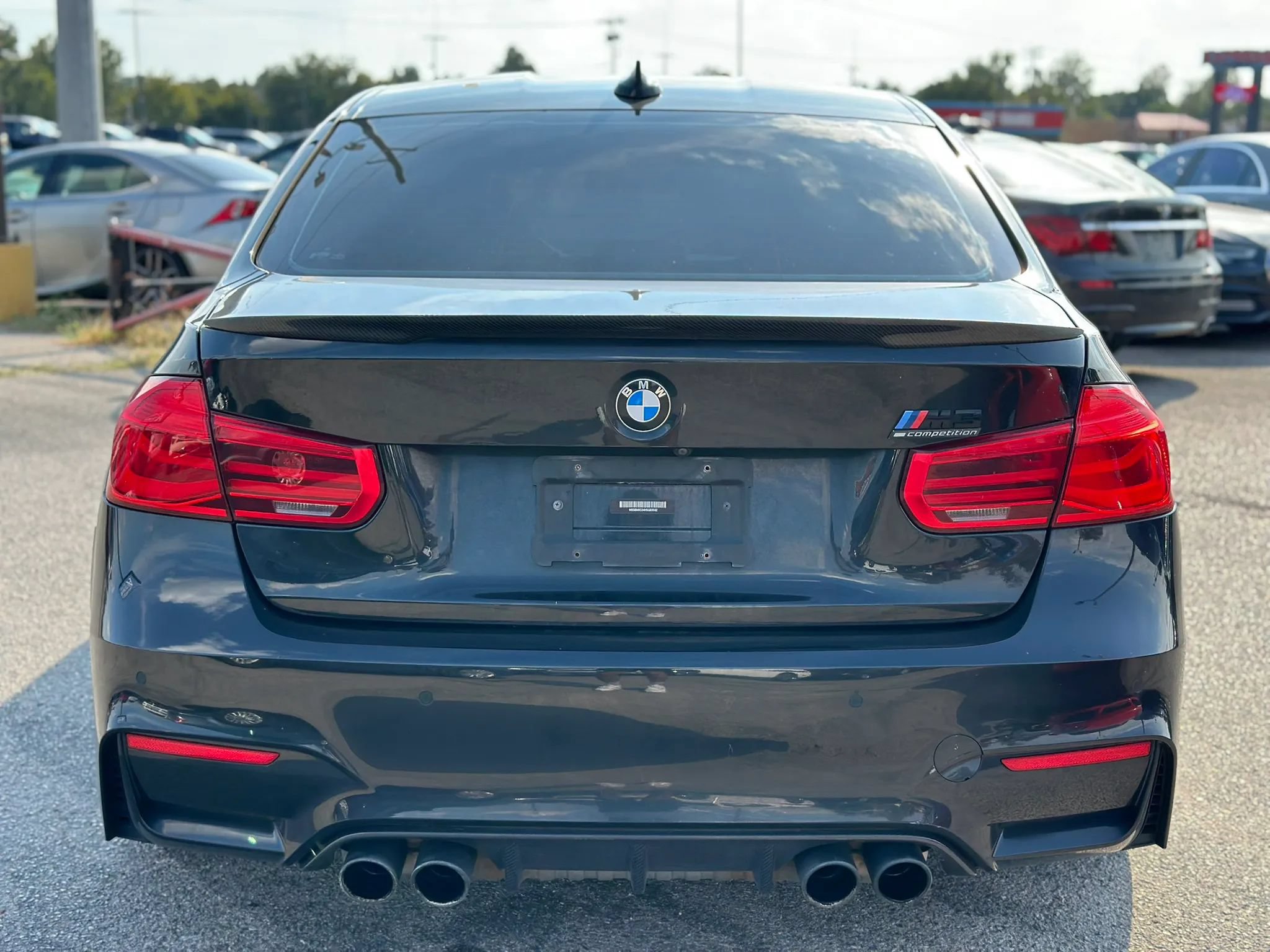 Used 2017 BMW M3 RWD image 7