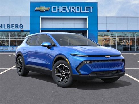 New 2026 Chevrolet Equinox EV LT image 7