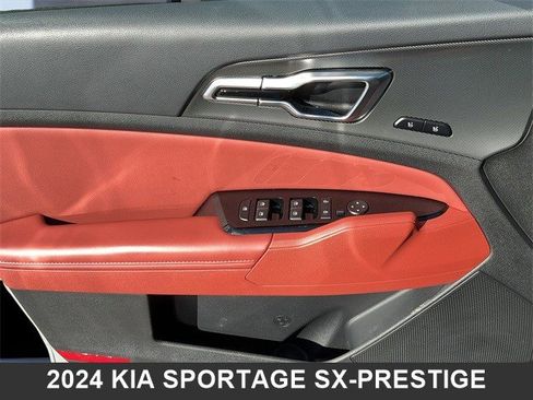 Used 2024 Kia Sportage SX image 10