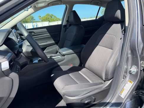 Used 2026 Nissan Altima 2.5 SV FWD image 22
