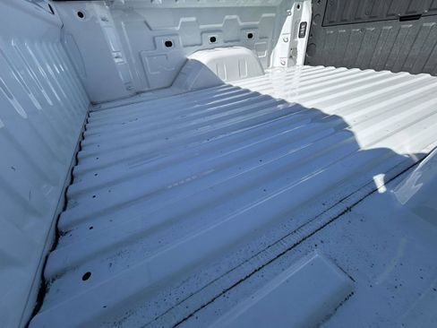 Used 2024 GMC Sierra 1500 SLT image 14