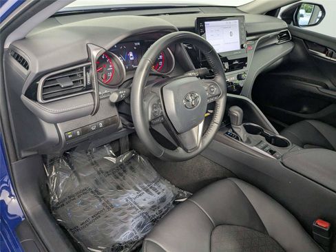 Used 2023 Toyota Camry XSE FWD image 12