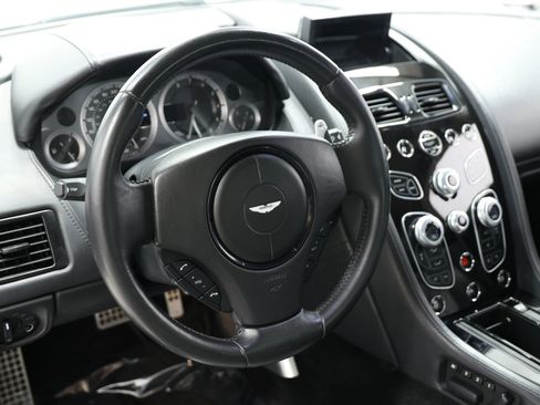 Used 2016 Aston Martin V8 Vantage S RWD image 19