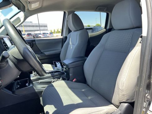 Used 2020 Toyota Tacoma SR AWD/4WD image 21