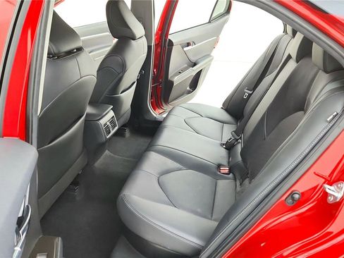 Used 2021 Toyota Camry XSE w/ Cold Weather Package FWD image 28