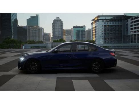 New 2026 BMW 330i Sedan w/ M Sport Package RWD image 4