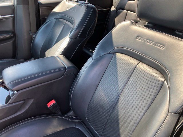 Certified 2022 Jeep Grand Cherokee L Overland AWD/4WD image 10