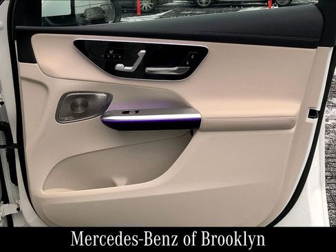 Certified 2023 Mercedes-Benz GLC 300 GLC 300 image 24