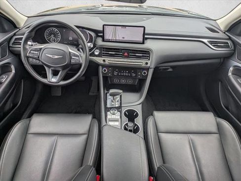 Used 2025 Genesis G70 2.5T AWD/4WD image 17