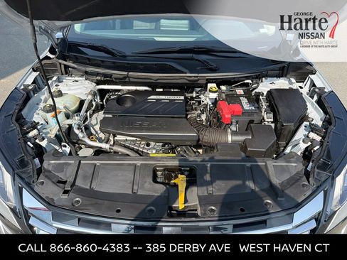 Certified 2024 Nissan Rogue SV AWD/4WD image 36