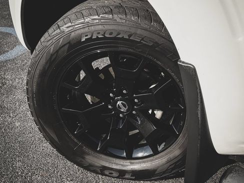 Used 2020 Nissan Frontier SV w/ Midnight Edition Floor Mats AWD/4WD image 20