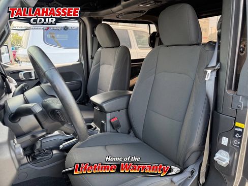 Used 2022 Jeep Wrangler Sport AWD/4WD image 14