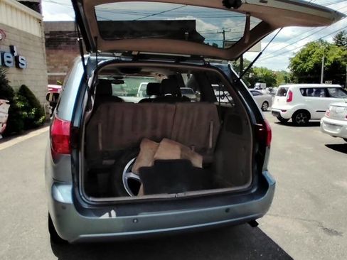 Used 2005 Toyota Sienna XLE Limited AWD/4WD image 5