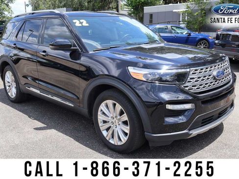 Used 2022 Ford Explorer Limited w/ Equipment Group 301A RWD image 5
