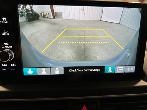 New 2025 Honda Pilot Touring image 25