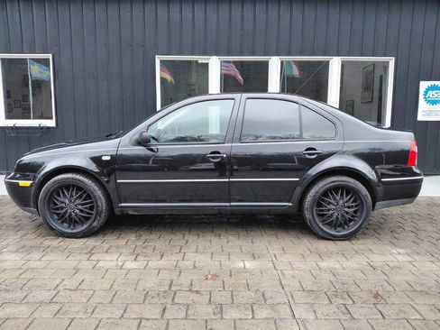 Used 2004 Volkswagen Jetta GLS image 2