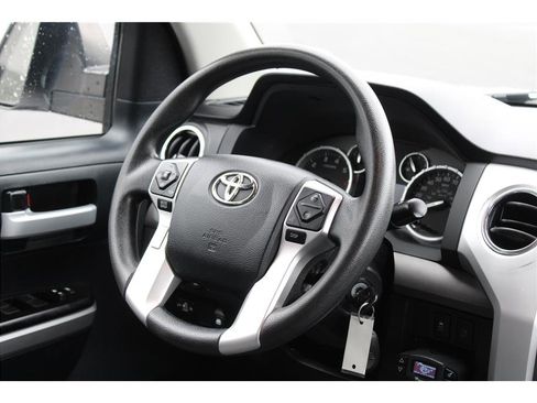 Used 2016 Toyota Tundra SR5 image 16