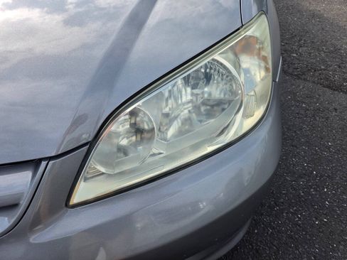 Used 2004 Honda Civic LX image 2