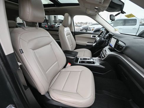 Certified 2023 Ford Explorer XLT w/ Equipment Group 202A image 26