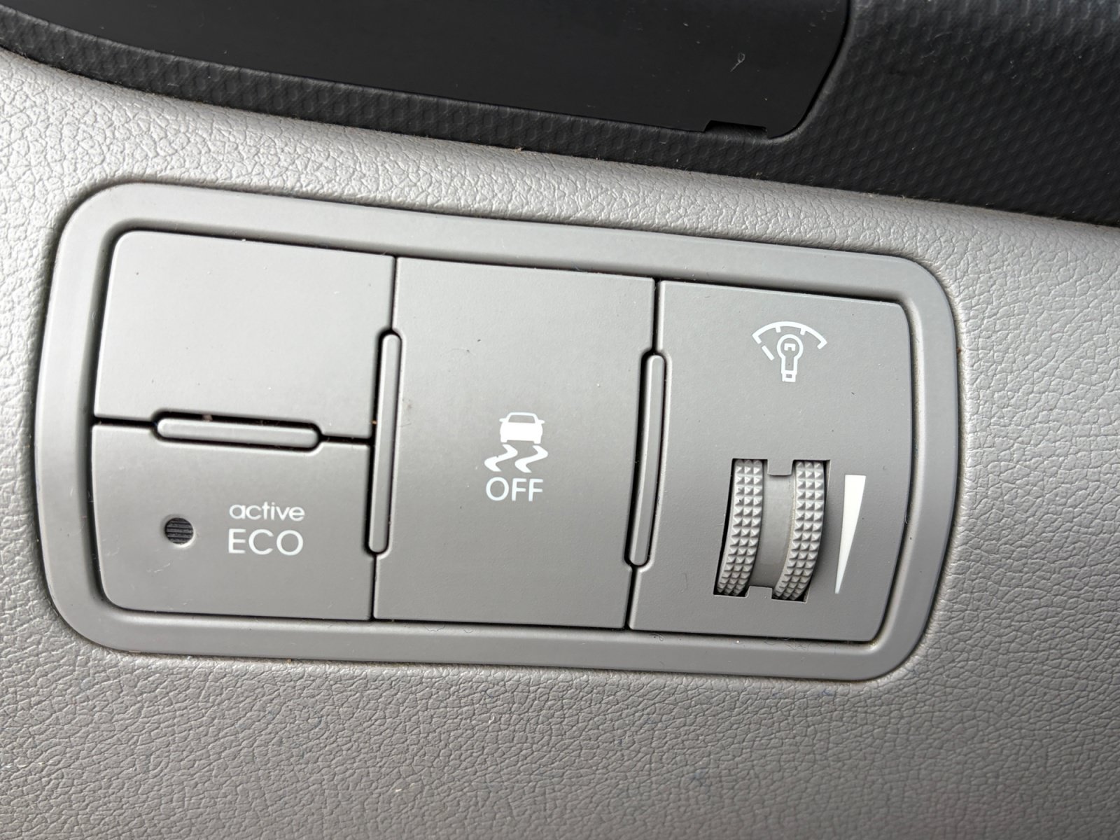 Used 2012 Hyundai Accent GS FWD image 20