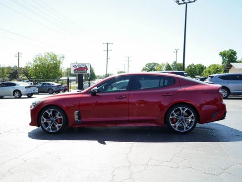 Used 2020 Kia Stinger GT2 image 24