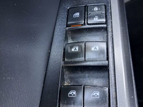 Used 2022 Toyota Tacoma TRD Off-Road image 16