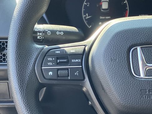 Certified 2025 Honda HR-V LX image 20