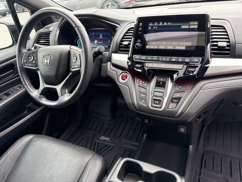 Used 2023 Honda Odyssey Sport image 40