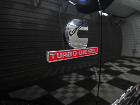 Used 2023 RAM 4500 Laramie AWD/4WD image 44