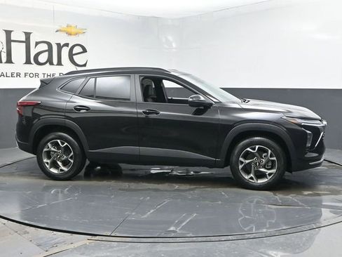 New 2026 Chevrolet Trax LT w/ Sunroof Package image 1