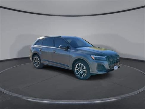 Used 2025 Audi Q7 2.0T Premium Plus image 2