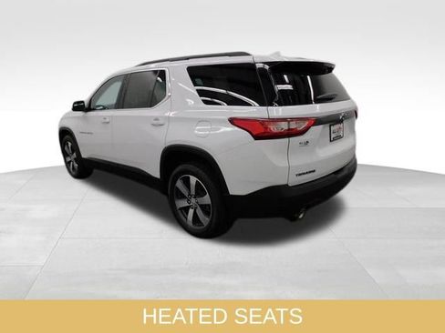 Used 2020 Chevrolet Traverse LT w/ LT Premium Package image 7