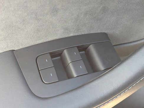 Used 2022 Tesla Model 3 Long Range image 25