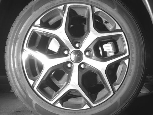 Used 2025 Jeep Compass Limited image 13