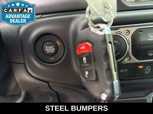 Used 2020 Jeep Gladiator Mojave image 39