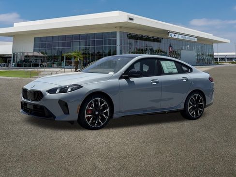 New 2026 BMW 228i w/ Technology Package FWD image 5
