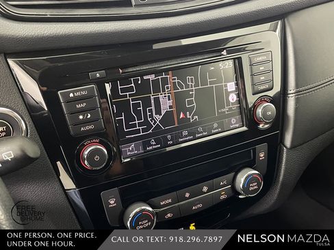Used 2019 Nissan Rogue SL image 31