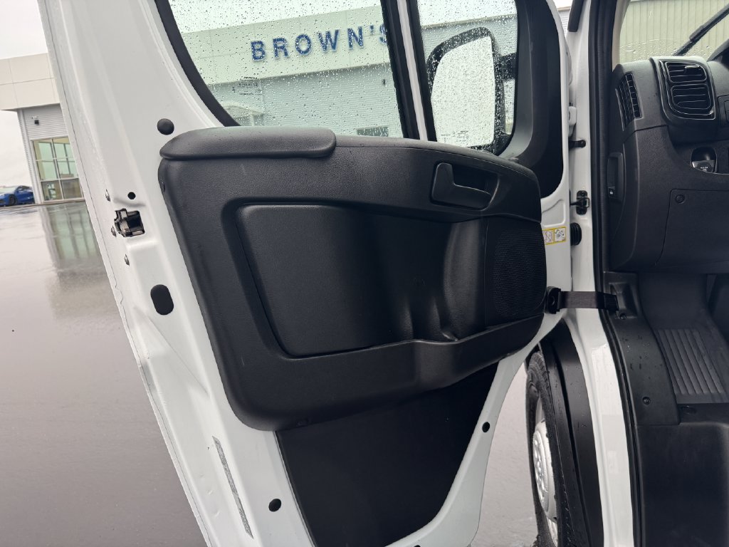 Used 2023 RAM ProMaster 2500 FWD image 14