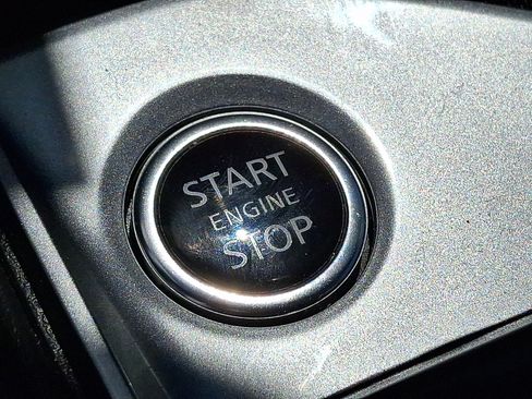 Used 2025 Nissan Altima 2.5 S FWD image 24