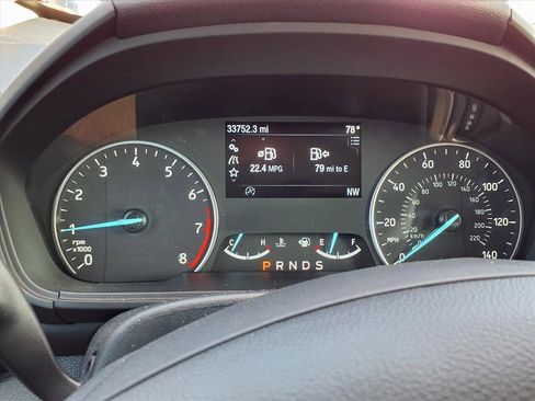 Used 2021 Ford EcoSport Titanium image 14