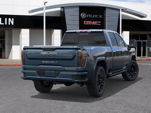 New 2026 GMC Sierra 2500 Denali Ultimate w/ LPO, Black Badging Package AWD/4WD image 4