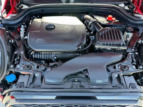 Used 2024 MINI Cooper S w/ Signature Upholstery Package FWD image 31